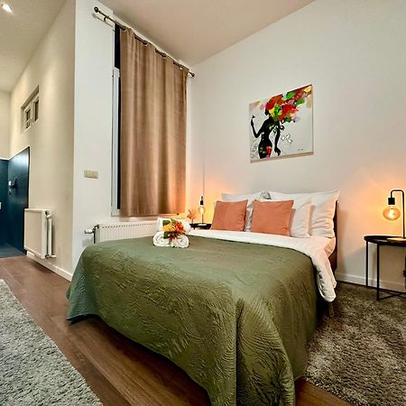 Luxury Suites Centrum By Rikas Hotels 안트베르펜 외부 사진