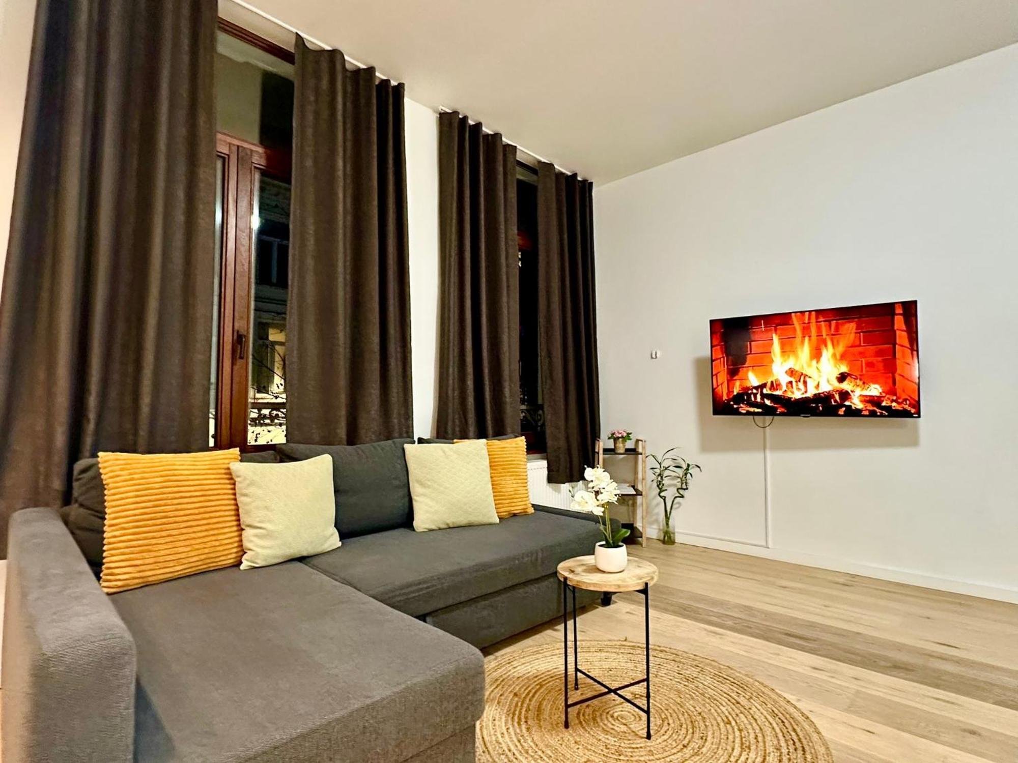 Luxury Suites Centrum By Rikas Hotels 안트베르펜 외부 사진