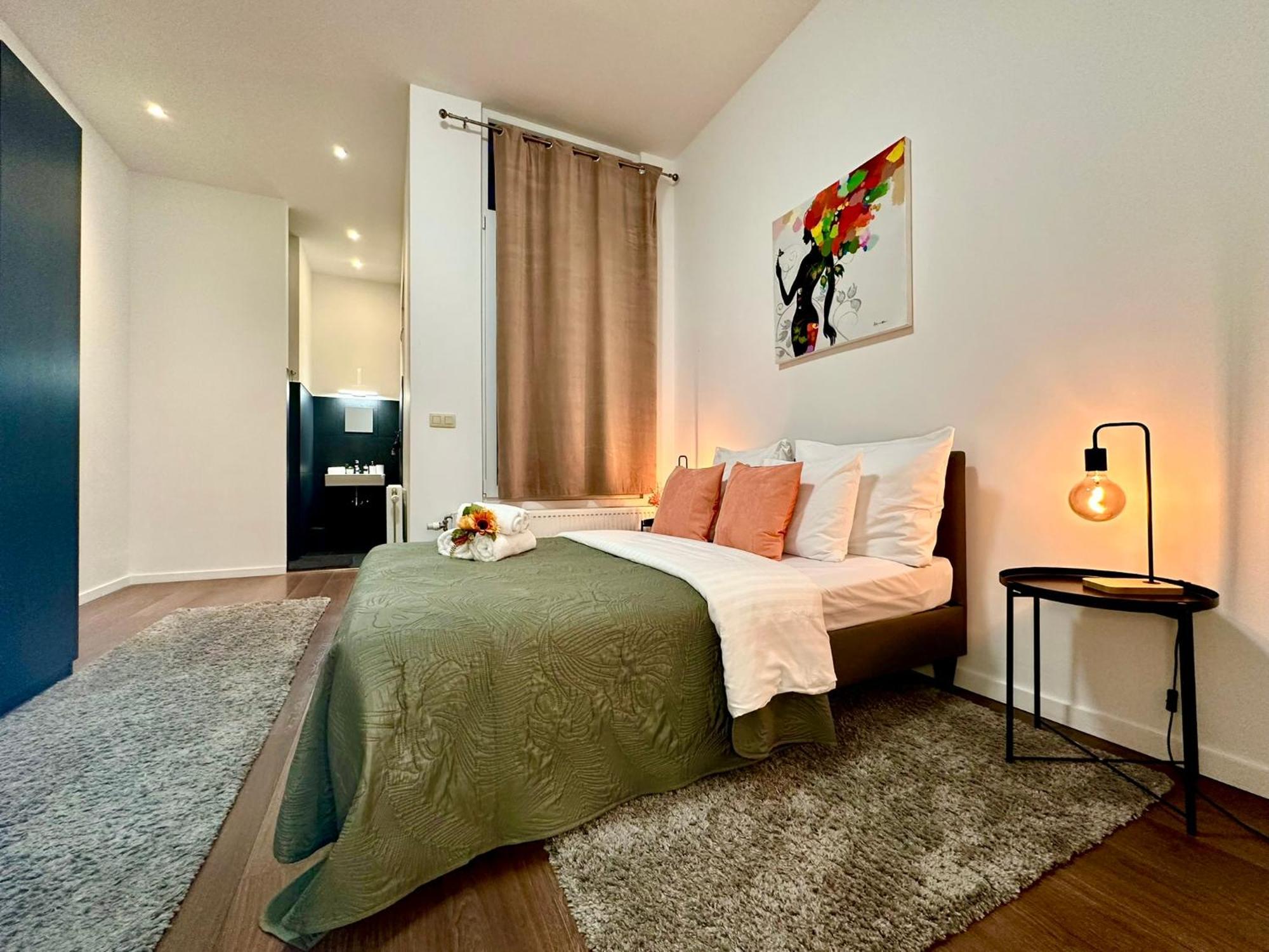Luxury Suites Centrum By Rikas Hotels 안트베르펜 외부 사진